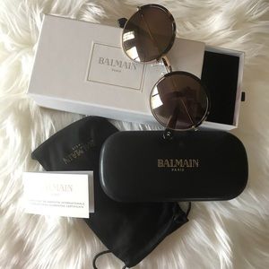 Round Balmain sunglasses